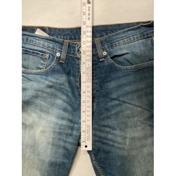 Levi's 505 Regular Fit Straight Leg Jeans Loose Fit Denim Men 31X30 Read - Picture 5 of 9